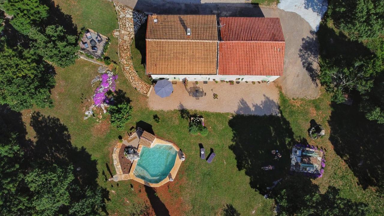 Cottage Al Merlo Olivo Buje Exterior foto